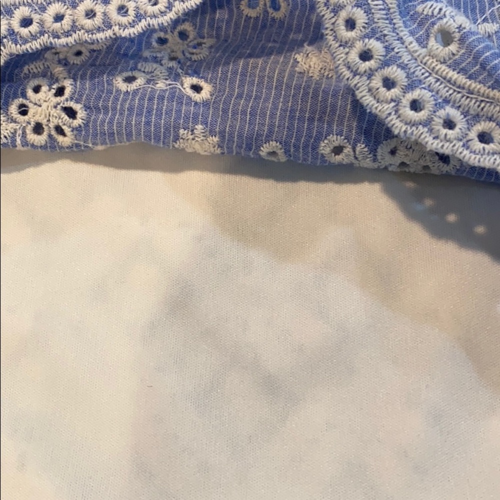 Beauties blue tank top size large - Picture 4 of 5